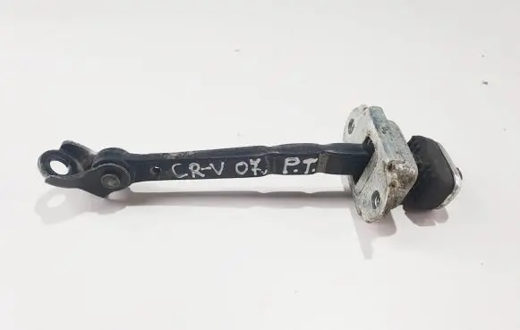 Honda CR-V Rear door check strap stopper