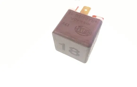 Volkswagen Golf III Other relay 191937503