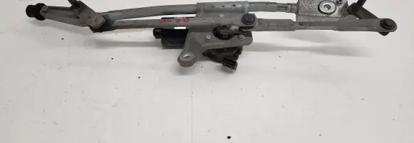 Volvo XC70 Front wiper linkage and motor 8648343 404775 ENTST0RT