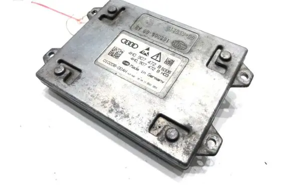 Audi A8 S8 D4 4H Voltage converter/converter module 4H0907472B