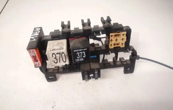 Audi A6 S6 C6 4F Fuse box set 4f0937503