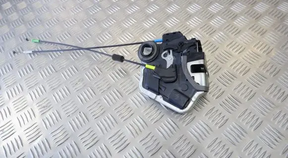 Lexus GS 250 350 300H 450H Rear door lock 6906012410