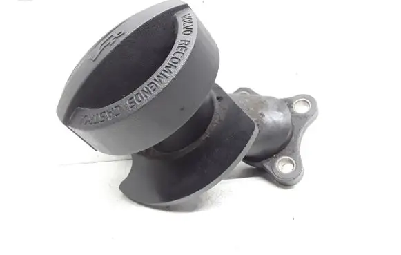 Volvo V60 Oil fill pipe 31330189