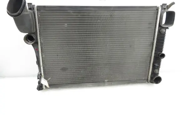 Mercedes-Benz S W221 Coolant radiator 872759H 2215002403