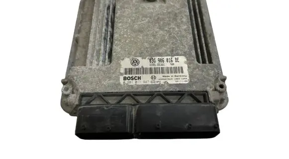 Skoda Octavia Mk2 (1Z) Engine control unit/module 03G906016BE 1039S07020 0281011947