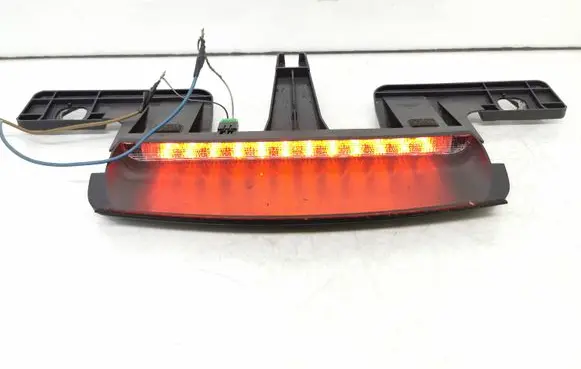 Volvo S80 Third/center stoplight 8693988