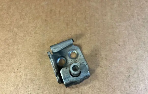 Mercedes-Benz G W461 W463 1st Gen Rear door lock loop/hook striker A4607430603