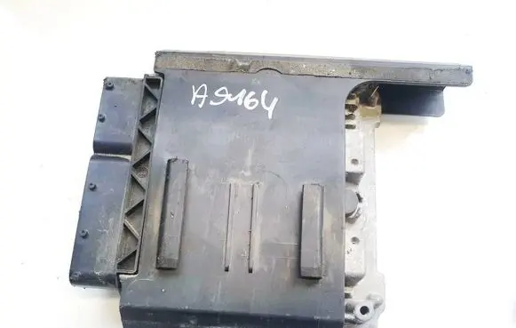 Opel Insignia A Engine control unit/module 5557353900rd 55573560
