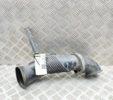 Audi Q7 4L Air intake duct part 7L6129609E