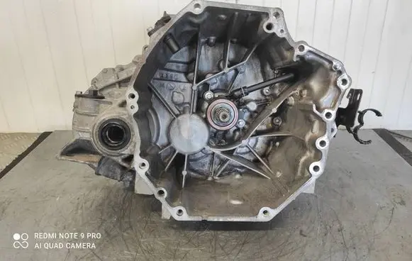 Nissan Qashqai Manual 6 speed gearbox BB60D