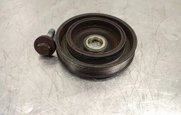Ford Kuga II Crankshaft pulley kolopasowe
