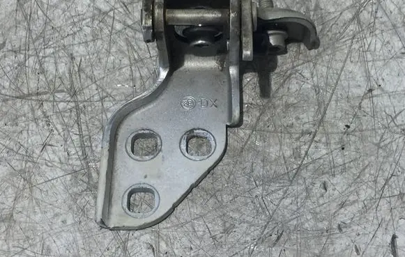 Citroen Jumper Front door lower hinge 