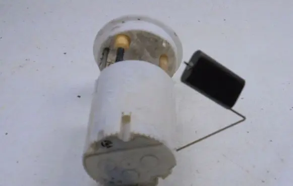 Ford Focus Fuel level sensor AV619275BC