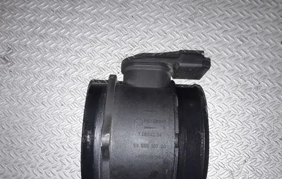 Mazda 3 I Mass air flow meter 9650010780