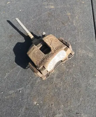 Volvo XC90 Rear brake caliper