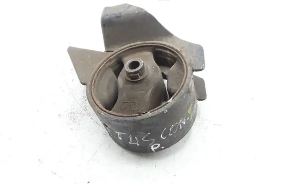 Hyundai Tucson JM Engine mount bracket 219313K000