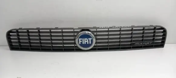 Fiat Grande Punto Front grill