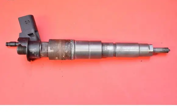 BMW X5 E70 Fuel injector 0445115050