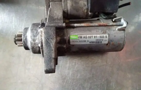 Volkswagen Golf V Starter motor 02T911023S D6GS12