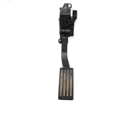 Volvo V50 Accelerator throttle pedal 4m519f836