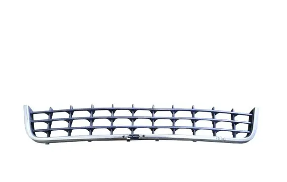 Audi A8 S8 D2 4D Front bumper lower grill 4D0853667B