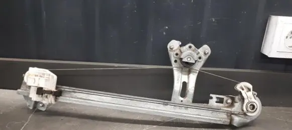 Peugeot 206+ Rear window lifting mechanism without motor 962310968c