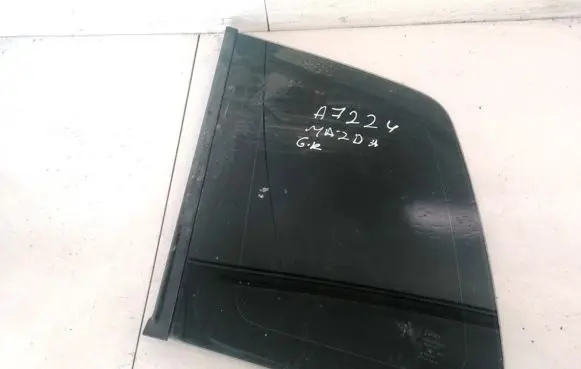 Mazda Premacy Rear side window