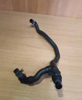Renault Captur Engine coolant pipe/hose 271A35835R