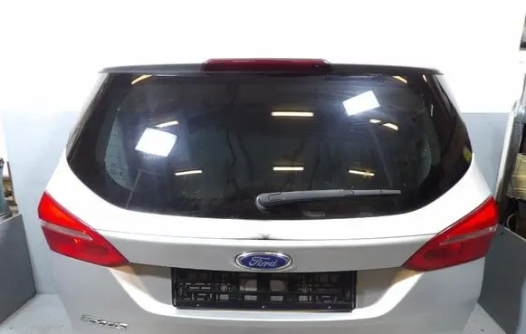 Ford Focus Tailgate/trunk/boot lid