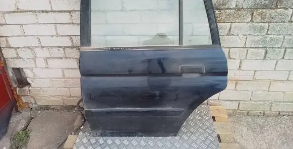 Mitsubishi Pajero Sport I Rear door
