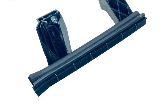 Citroen C4 III e-C4 Rear door windshield rail 9832714880