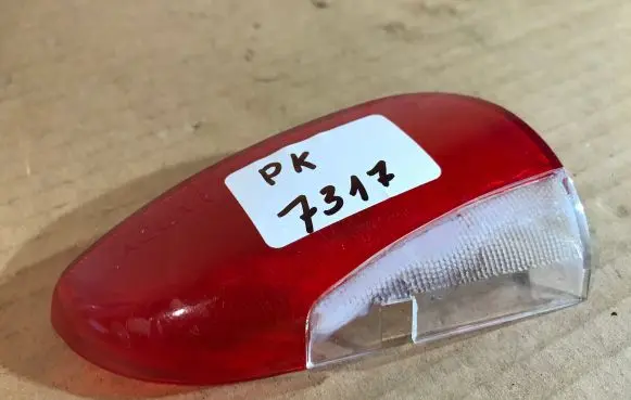 Jaguar XJ X308 Front door interior light 14437301 HELLA