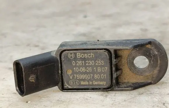 Citroen C5 Air pressure sensor 0261230253 1006261B07 V759990780