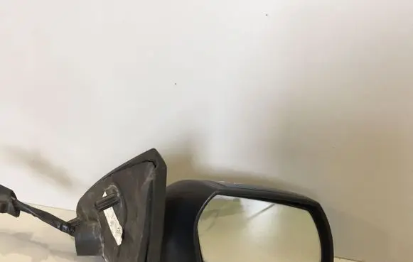 Manual wing mirror