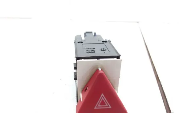 Volkswagen PASSAT B6 Hazard light switch 3C0953509
