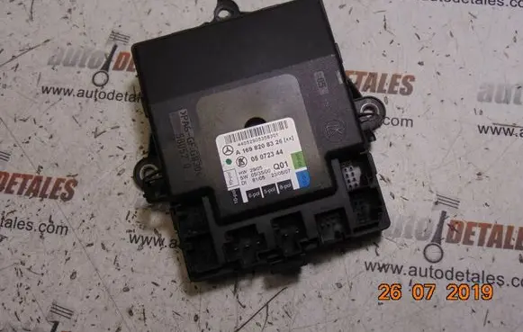 Mercedes-Benz B W245 Door control unit/module A1698208326