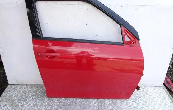 Suzuki Swift II Front door