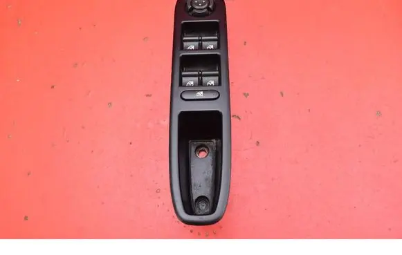Alfa Romeo 159 Electric window control switch 156077484
