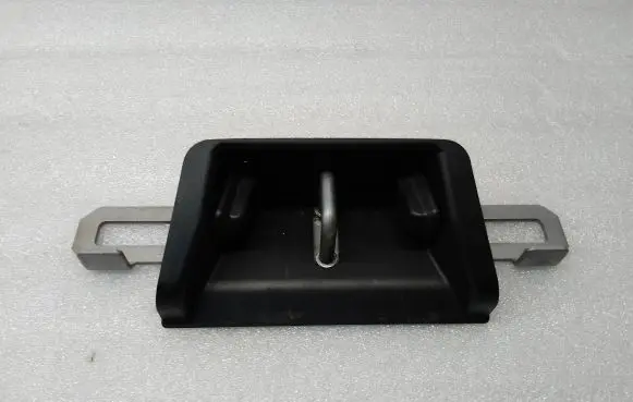 Volvo XC60 Loading door lock loop/hook striker 31462585 7224A141