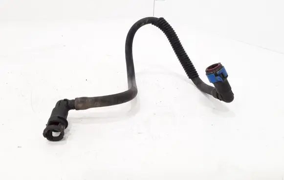 Mazda 3 I Fuel line pipe