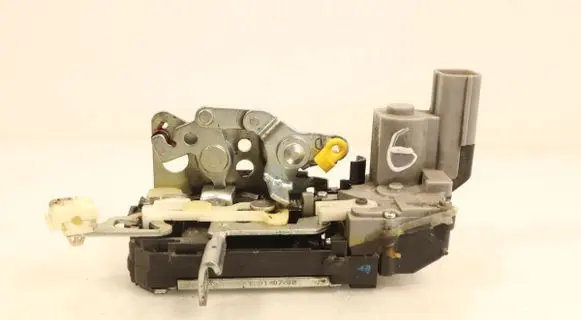 Fiat Linea Front door lock 