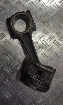 Citroen Xantia Piston with connecting rod