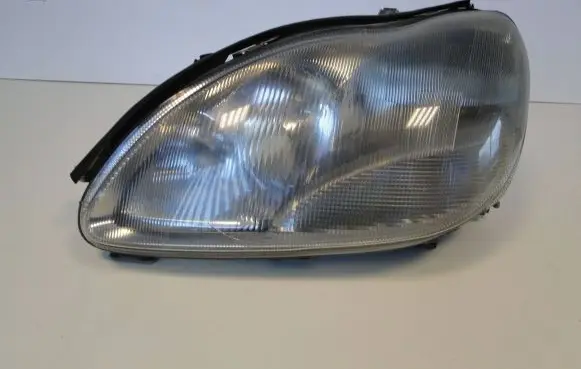 Mercedes-Benz S W220 Headlight/headlamp A2208200761