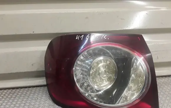 Volkswagen Golf Plus Rear/tail lights 5M0945095N