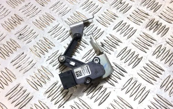Volvo XC90 Headlight/headlamp level sensor 32246988