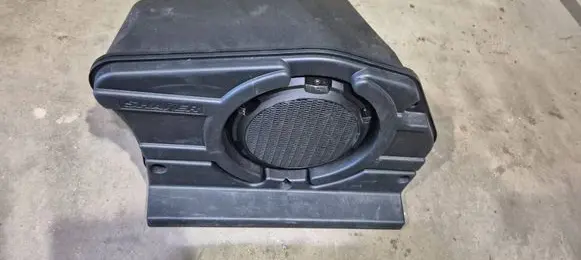 Ford Mustang VI Subwoofer speaker FR3T19A067AC