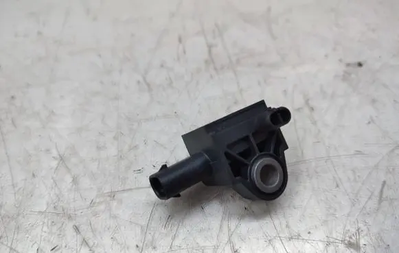 BMW X5 F15 Airbag deployment crash/impact sensor 7792241