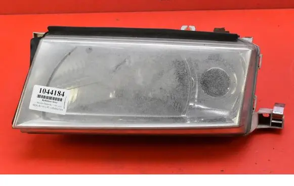 Skoda Octavia Mk1 (1U) Headlight/headlamp 1U1941015E