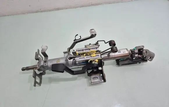 Nissan Murano Z52 Steering wheel axle 7541N0102