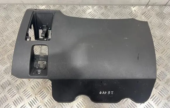 Chevrolet Captiva Dashboard lower bottom trim panel 96630079